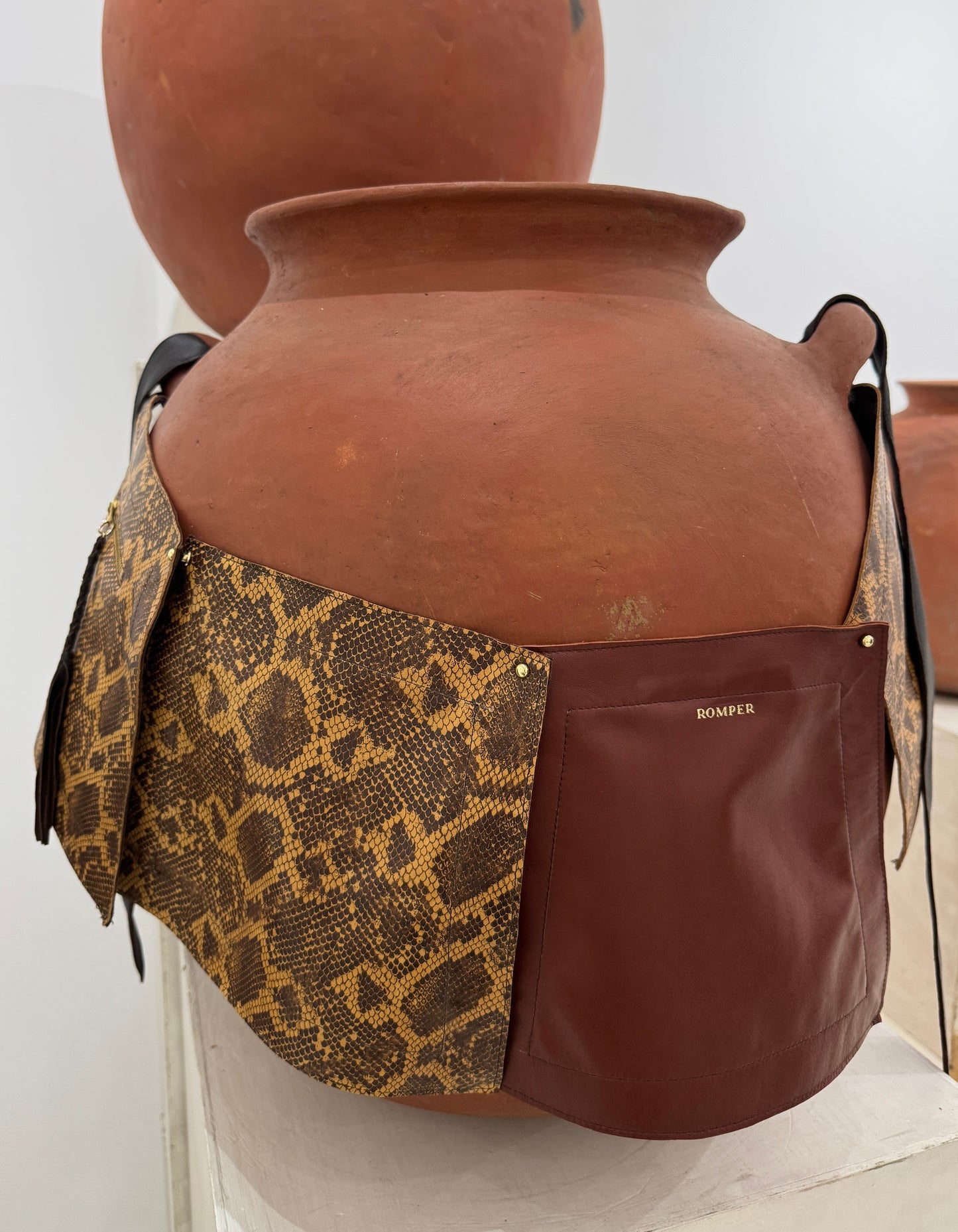 Zadie modular belt in snakeskin & tabaco