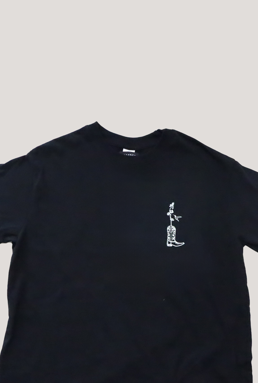 Arty oversized t-shirt in black.