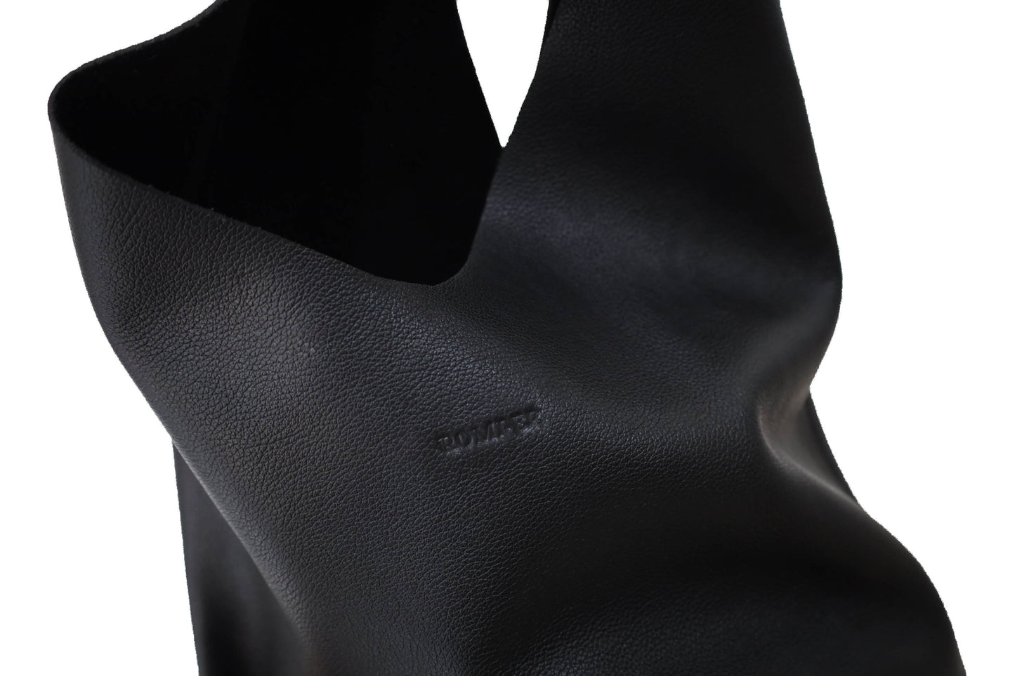 Margarita large hobo bag in black cowhide