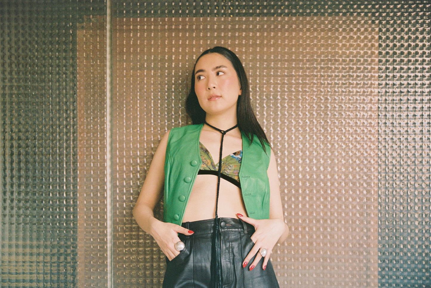 Whip necklace in black nappa