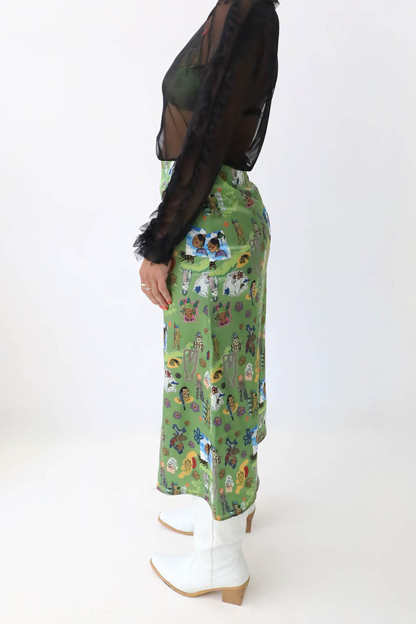 ROMPER Nina midi skirt in black leather — editorial shot, handmade in Mexico