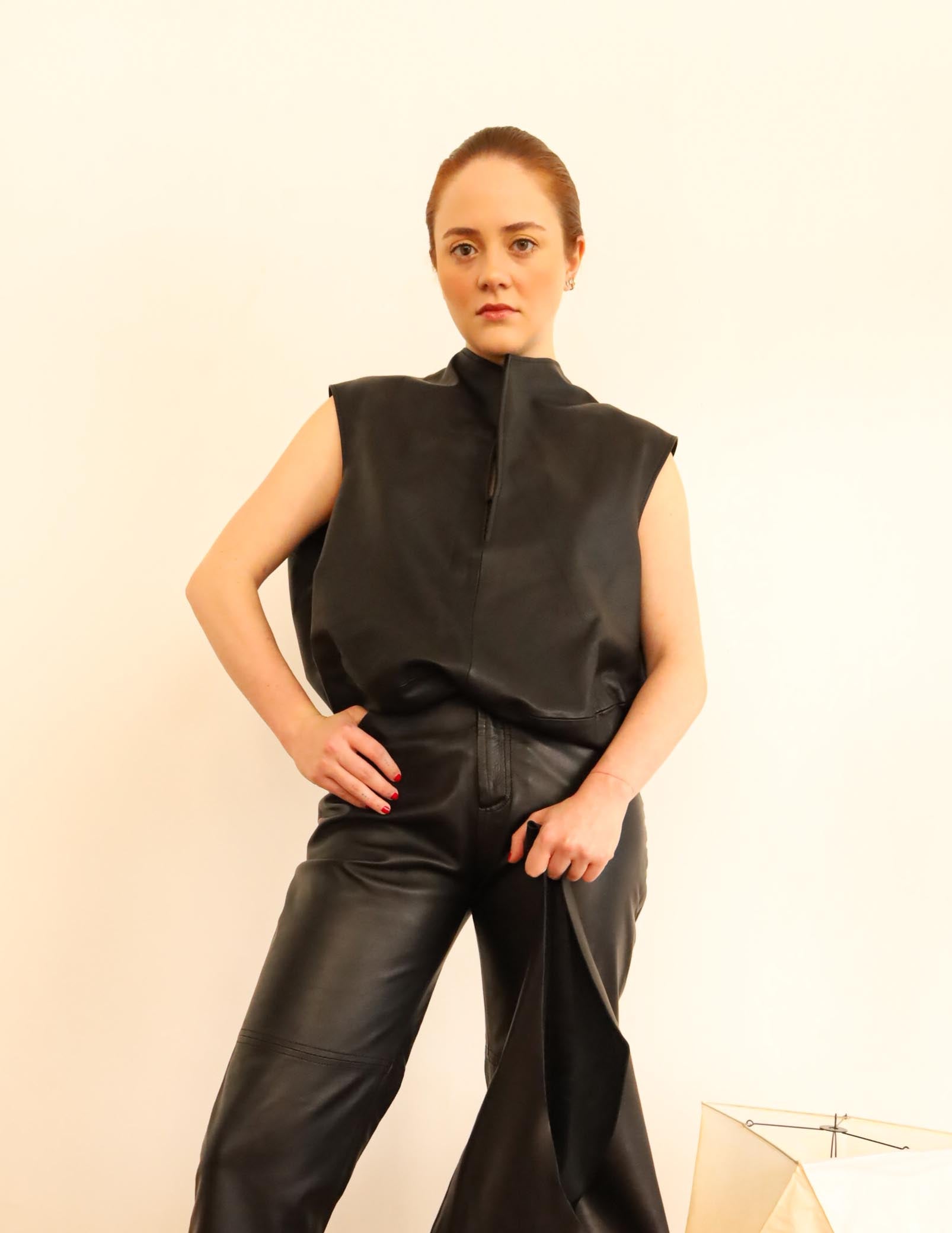Moon Top in black mestizo leather — front view