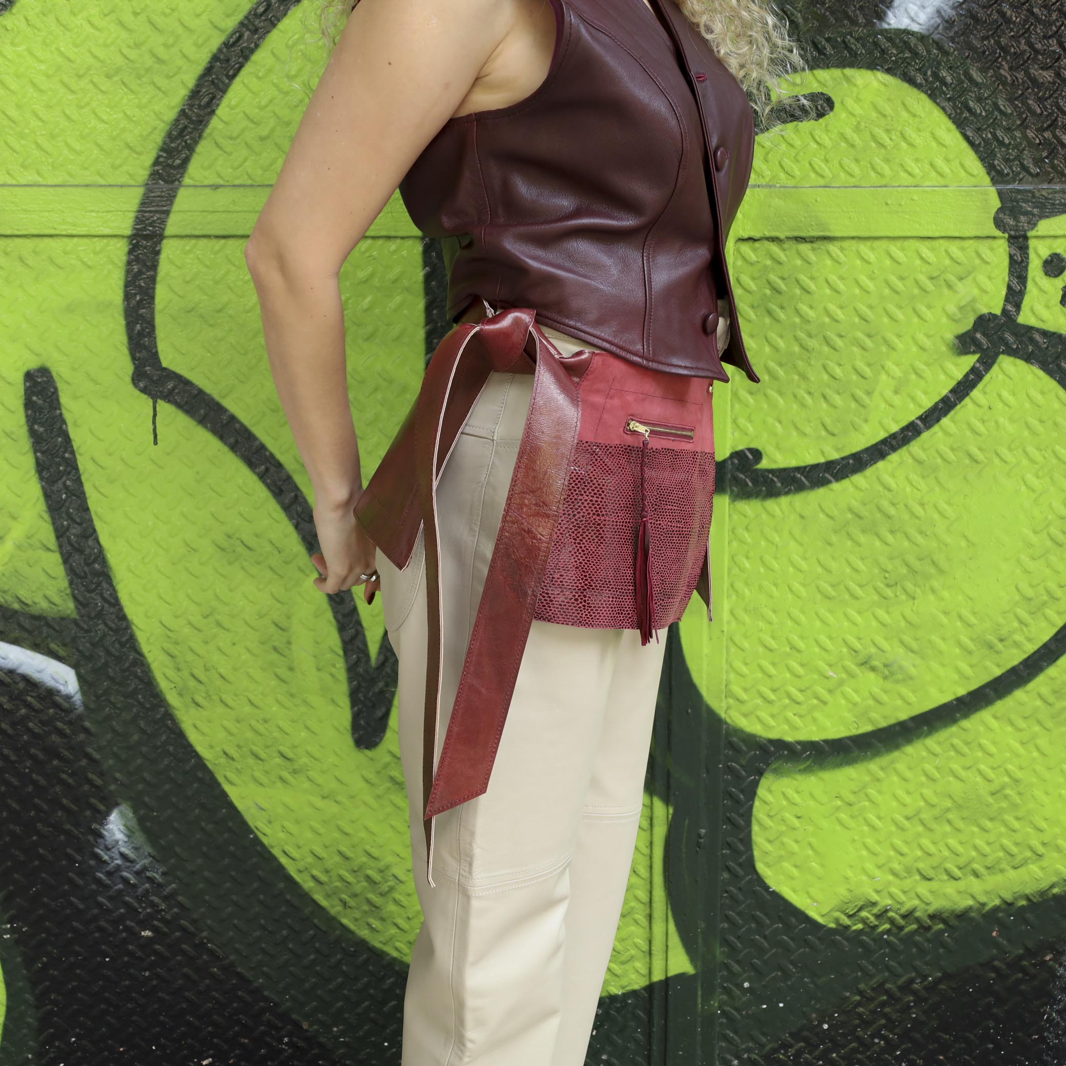 Zadie modular belt in burgundy