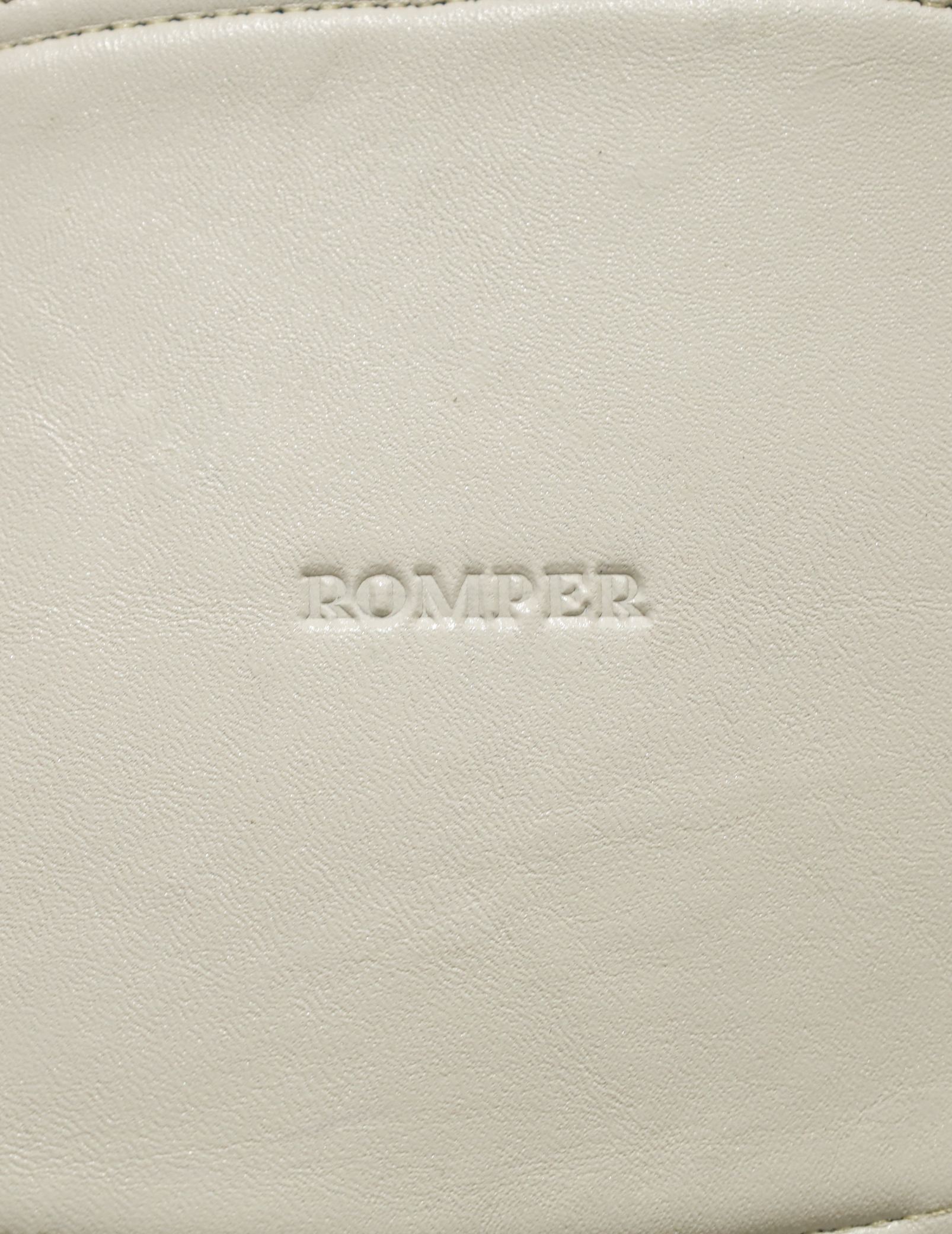 Margarita tiny bag in milk