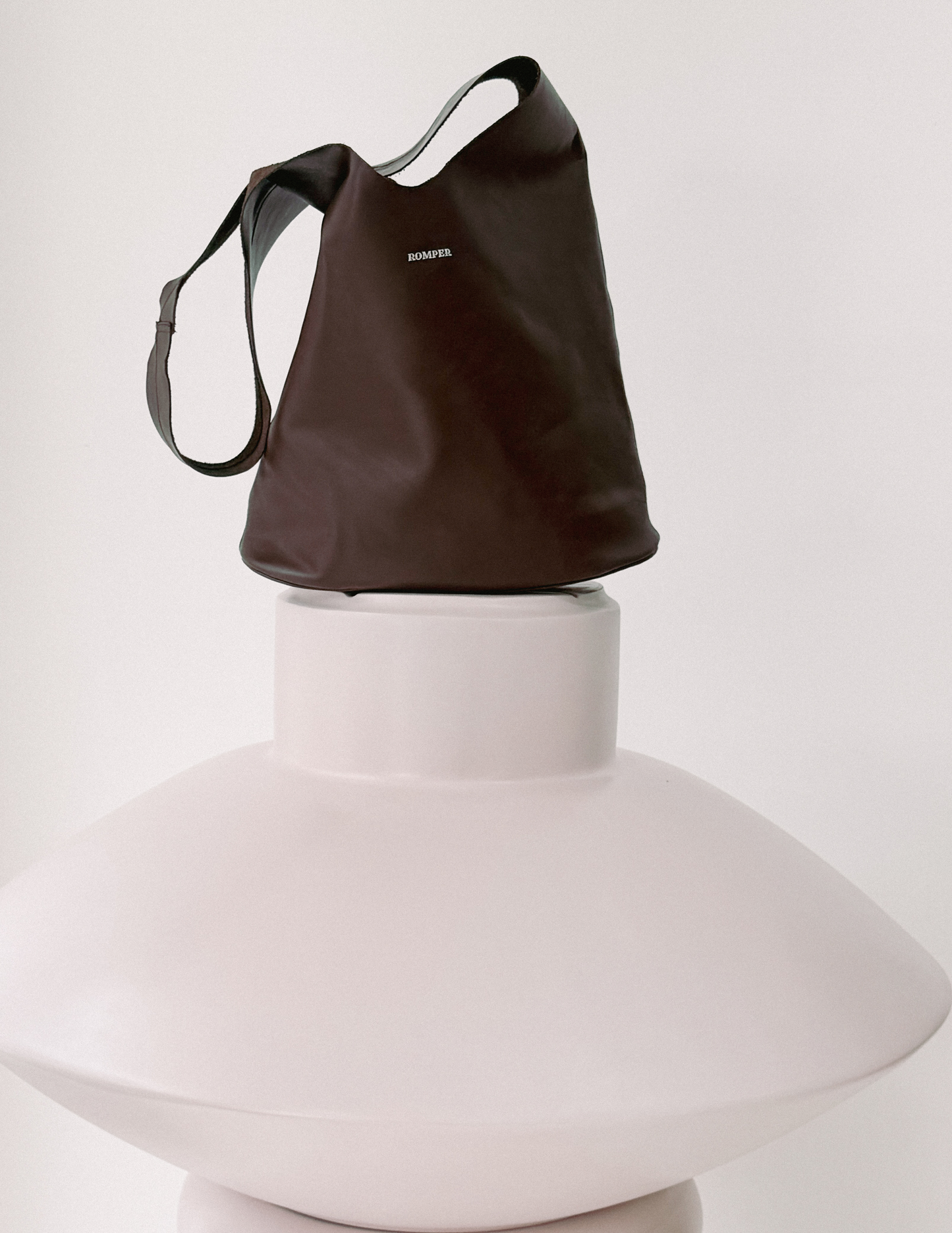 Margarita large hobo bag in coffee bean nappa