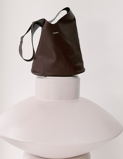 Margarita large hobo bag in coffee bean nappa